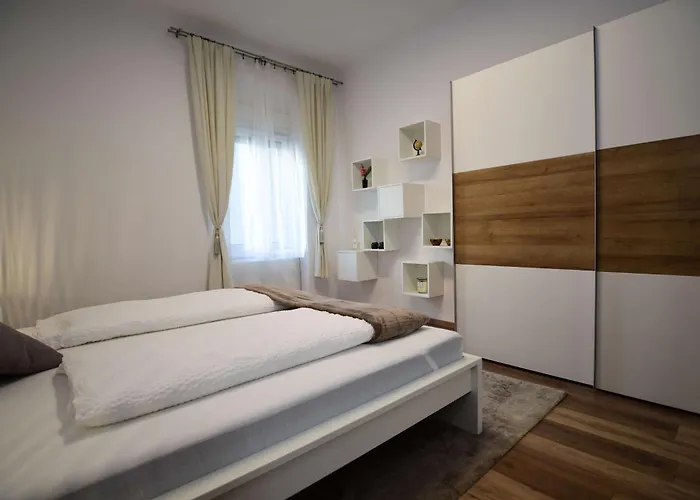 Flataid Premiumapart Center *